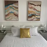 Suite4you 50 Meters From The And Main Avenue Ac Wifi Int Tv Channels *
