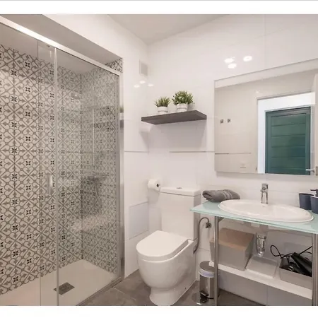 Suite4you 50 Meters From The And Main Avenue Ac Wifi Int Tv Channels Lägenhet Puerto del Carmen (Lanzarote)