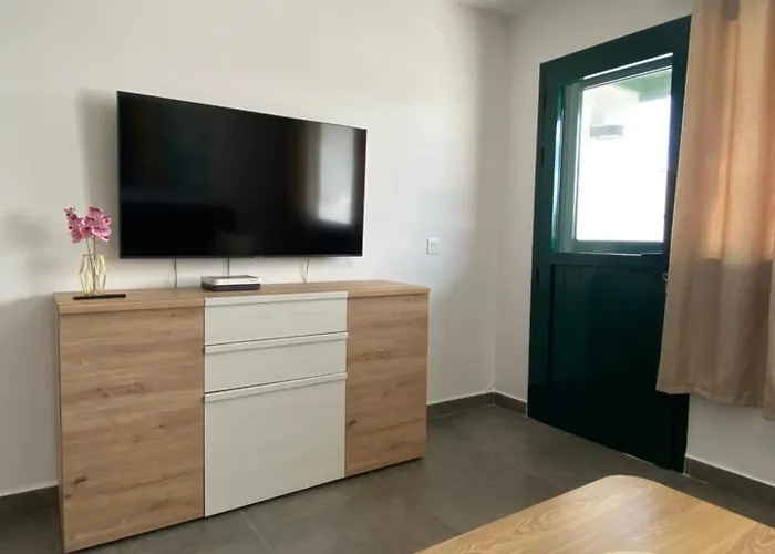 Lägenhet Suite4you 50 Meters From The And Main Avenue Ac Wifi Int Tv Channels Puerto del Carmen (Lanzarote)